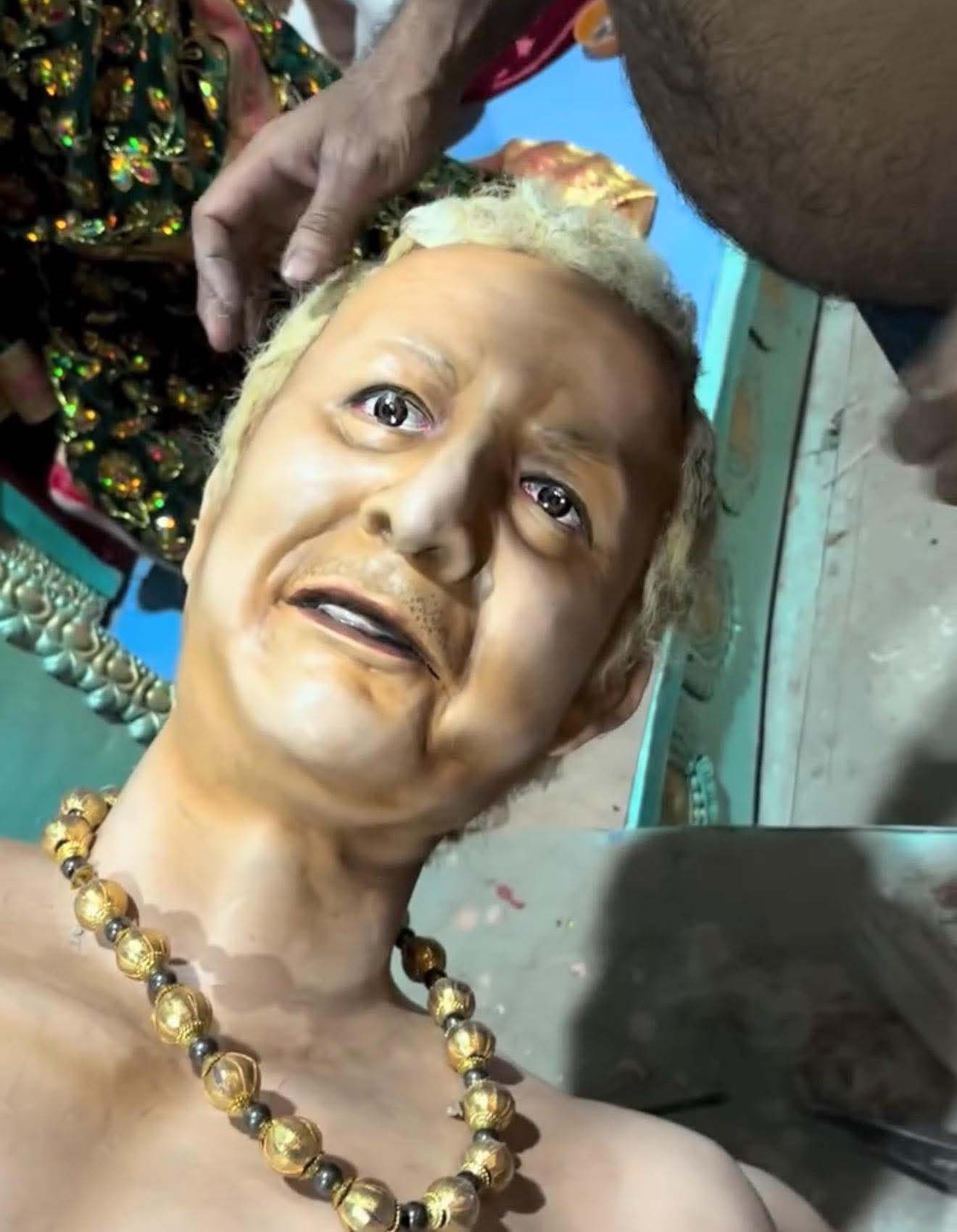 ভারত কেন প্রফেসর ইউনুসকে অসুর হিসাবে উপস্থাপন করল দুর্ঘা পুজা মন্ডপে?